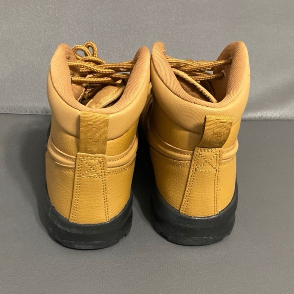 Nike Manoa boot 5Y - Picture 4 of 7